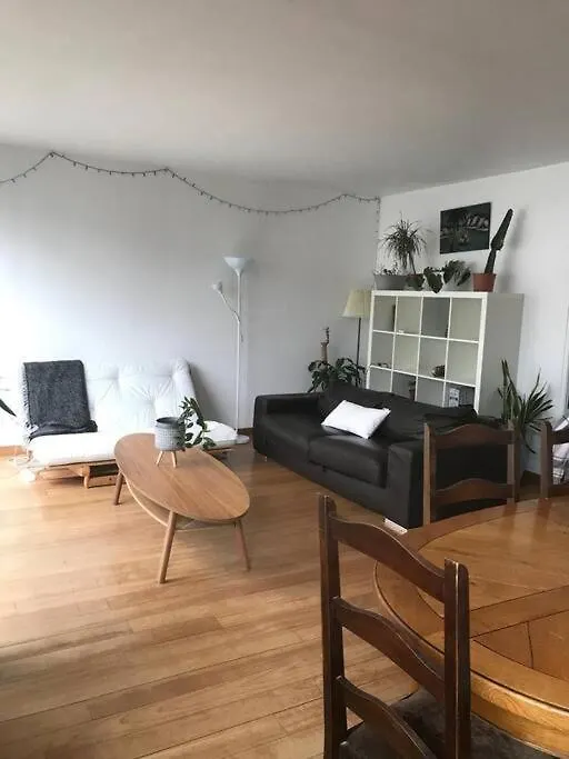 Luxury Centric Flat In باريس